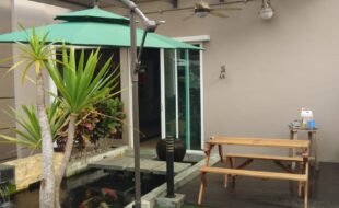 Outdoor Garden Umbrella
DeconDesigns’ Outdoor Garden Umbrellas bring elegance and functionality to any garden or outdoor space. Designed for homes, cafes, hotels, and resorts, these umbrellas offer superior shade and sun protection. Made with durable, weather-resistant fabrics and strong frames, they withstand Malaysia’s tropical climate, including intense sun, rain, and wind. Available in various sizes, colors, and shapes, they complement any outdoor décor, creating inviting and comfortable spaces for relaxation or entertaining guests. Easy to operate, tilt, and maintain, our Outdoor Garden Umbrellas provide practical and stylish shading solutions. With DeconDesigns, you enjoy premium-quality umbrellas that combine durability, elegance, and functionality for long-lasting outdoor comfort in Malaysia.
please visit our website at www.decondesigns.com  or contact us  at +60167960331