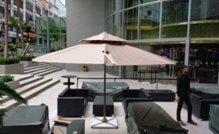 Commercial Outdoor Umbrella
DeconDesigns’ Commercial Outdoor Umbrellas in Malaysia are designed for restaurants, cafes, resorts, hotels, and commercial spaces that demand durability and elegance. Crafted from premium weather-resistant fabrics and robust frames, they withstand tropical sun, rain, and wind while providing reliable shade for guests. Available in various sizes, shapes, and colors, these umbrellas complement any outdoor setting and create inviting spaces for dining, lounging, or events. Easy to operate, adjust, and maintain, they combine practicality, comfort, and style for long-lasting commercial use. DeconDesigns ensures every umbrella meets the highest quality standards, making our Commercial Outdoor Umbrellas the ideal choice for premium business outdoor shading solutions in Malaysia.
please visit our website at www.decondesigns.com  or contact us via WhatsApp at +60167960331