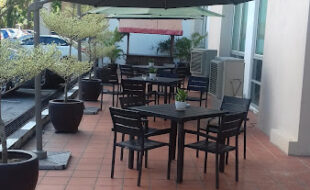 Wholesale Garden Umbrellas
DeconDesigns provides premium Wholesale Garden Umbrellas in Malaysia, ideal for businesses, resorts, hotels, cafes, and residential projects. Our wholesale collection features durable, weather-resistant umbrellas in various sizes, shapes, and colors. Designed to withstand tropical sun, rain, and wind, they provide long-lasting outdoor shading solutions while enhancing aesthetics. Easy to operate, adjust, and maintain, our umbrellas are perfect for bulk orders, offering reliability, style, and functionality. With DeconDesigns, businesses and homeowners alike gain access to high-quality, elegant, and practical garden umbrellas suitable for any outdoor environment across Malaysia.
please visit our website at www.decondesigns.com  or contact us via WhatsApp at +60167960331